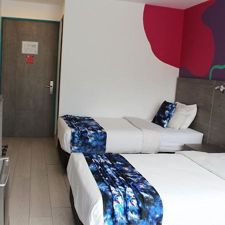 Agora Suites Self-Service Boutique Hotel โบโกตา ภายนอก รูปภาพ