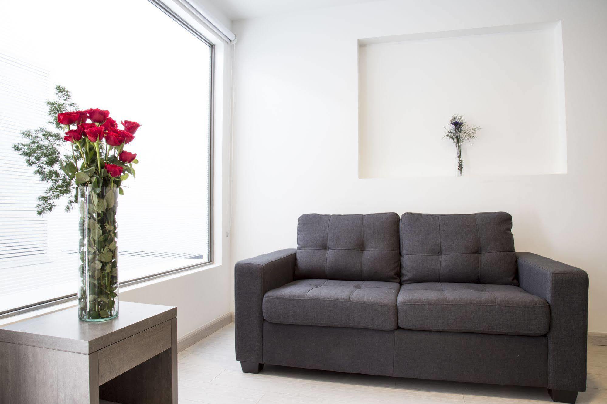 Agora Suites Self-Service Boutique Hotel โบโกตา ภายนอก รูปภาพ